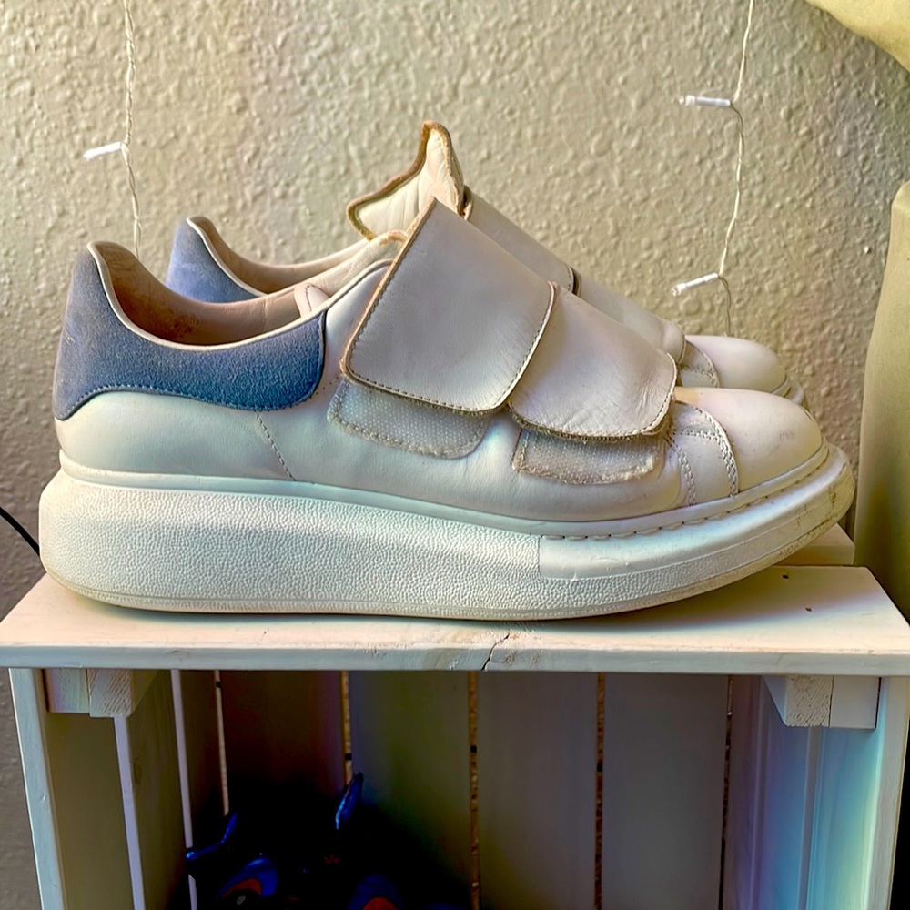 Alexander McQueen Oversized Sneaker